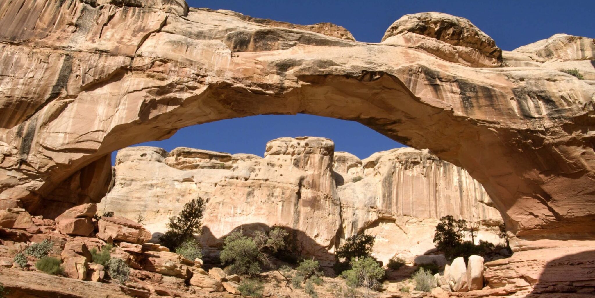 banner-hickman-bridge-capitol-reef-national-park